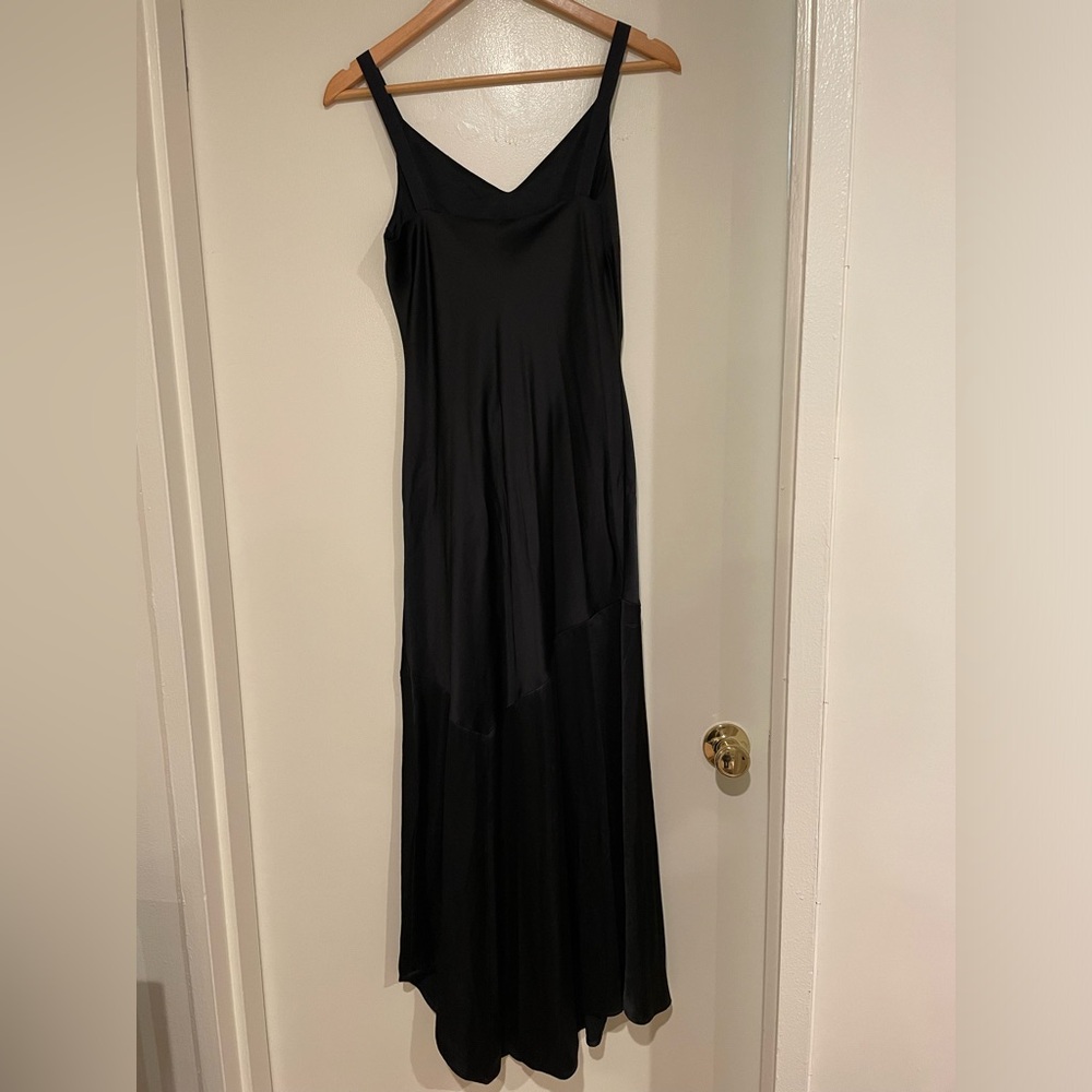 Express Black Satin Dress Midi, cool asymmetric details size small